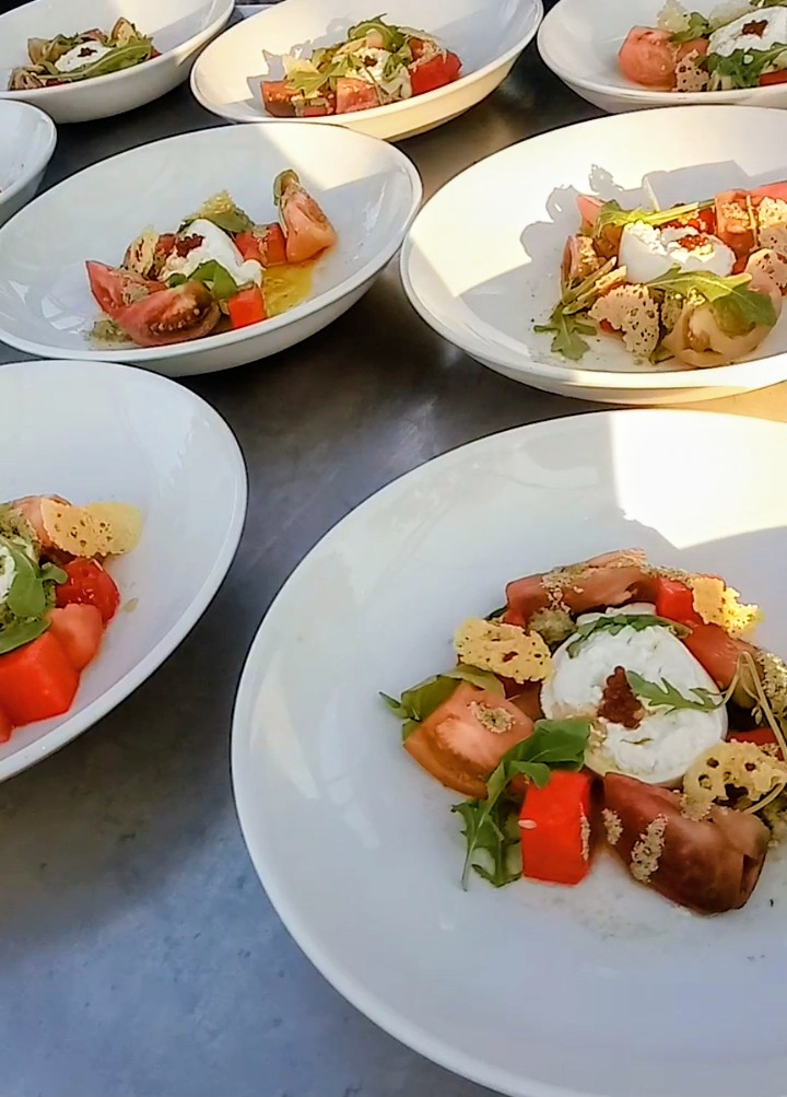 Heirloom tomato salad